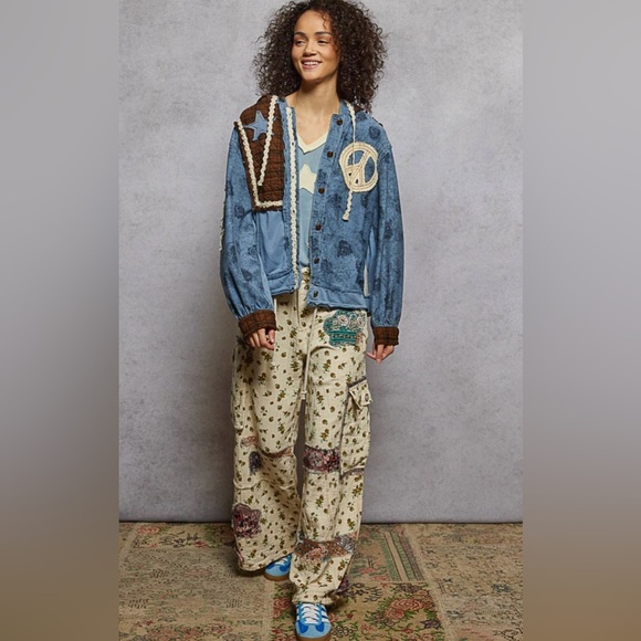 POL Peace Patchwork Hoodie Jacket - New Fall Collection 🔥 - Picture 3 of 4